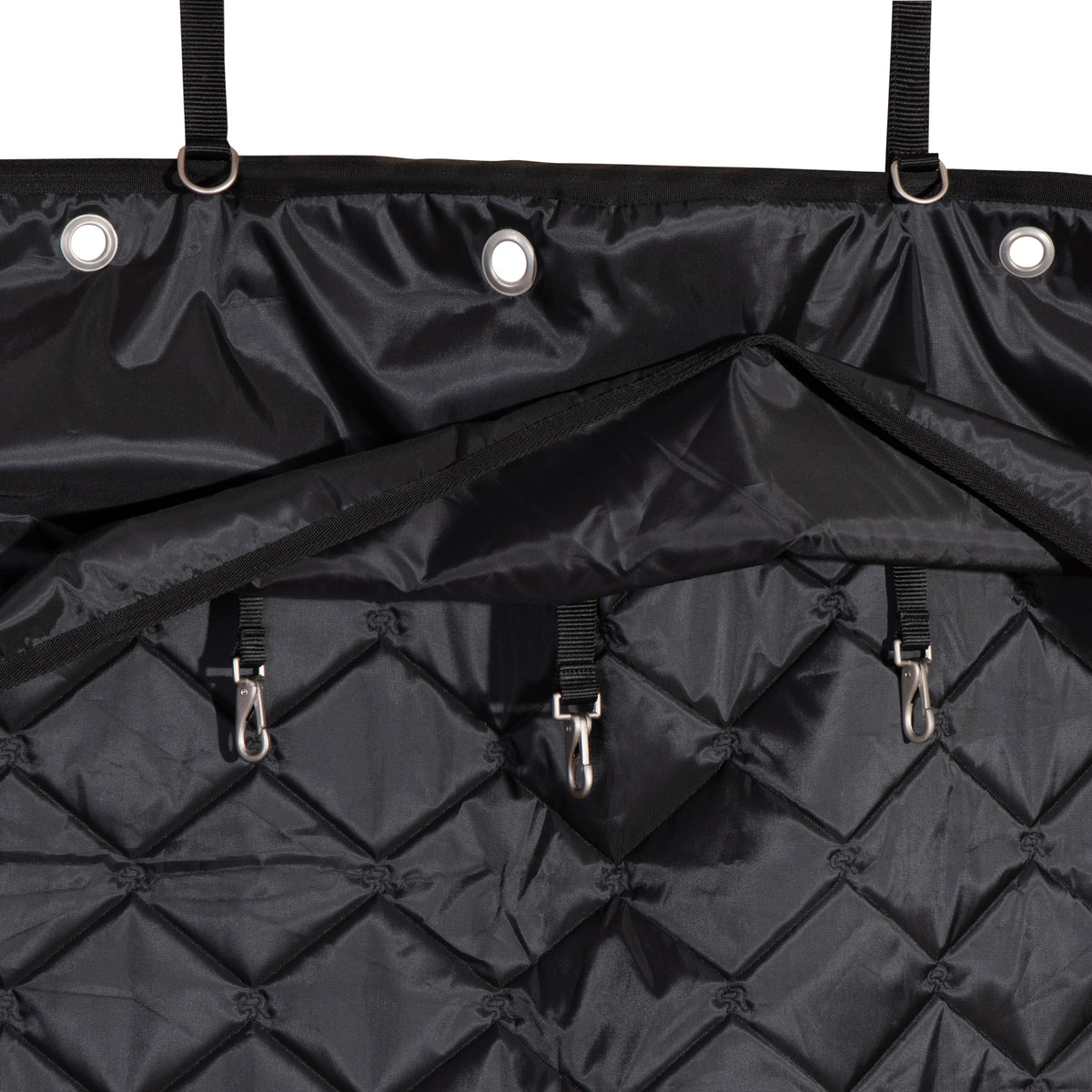 Stable Curtain