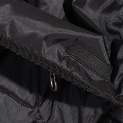 Stable Curtain