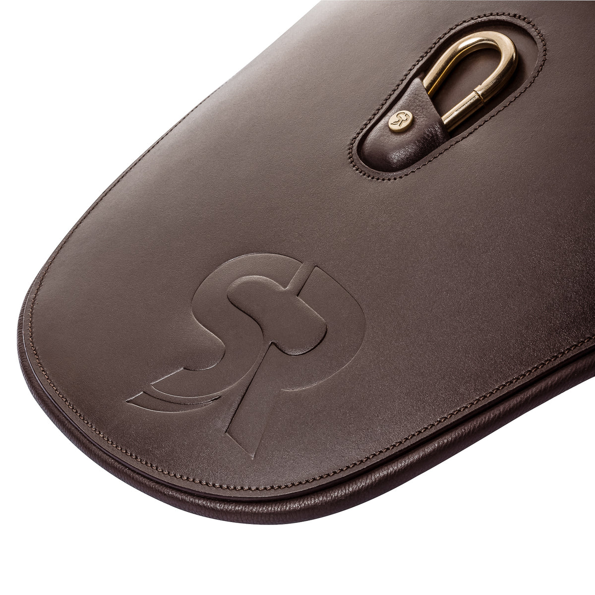 Leather Studguard Girth "Hickstead"