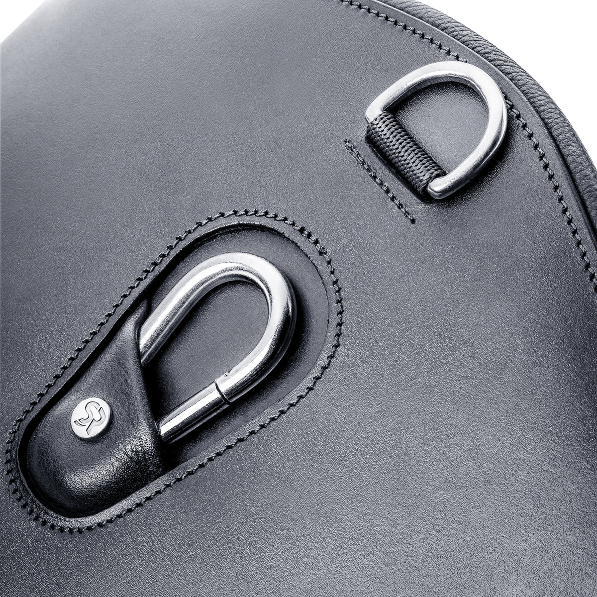 Leather Studguard Girth "Hickstead"