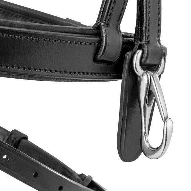 detailed view of easy click bit connection of english combined leather easy clip bridle berlin black with silver mounting including reins