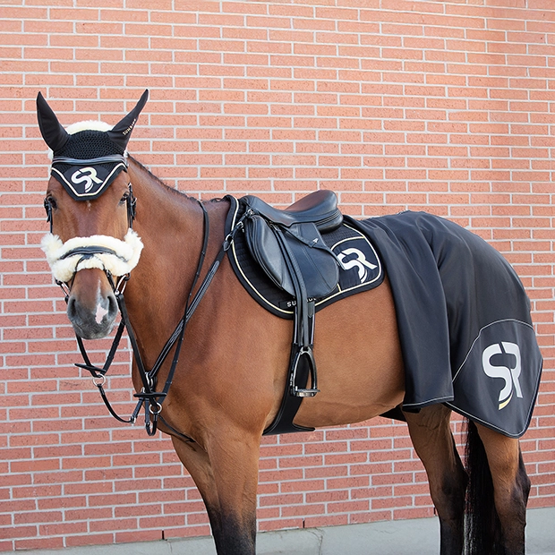 "Exclusive Line" jumping (set of 4)