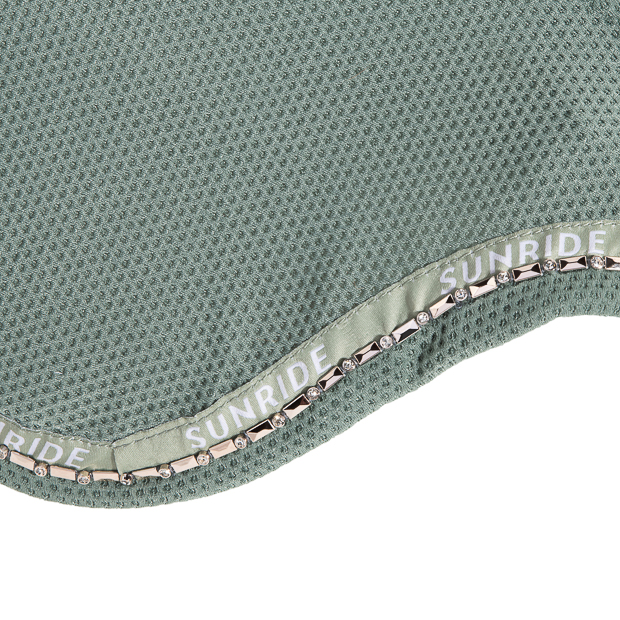 elastic ear net and fly hood rounded olive with detailed view of gem stones wellington line detailed view of gem stones of rounded elastic ear net and fly hood olive with gem stones wellington line by sunride