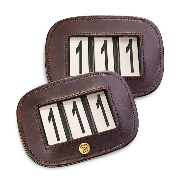 Nummernhalter mit Startnummern 3-stellig