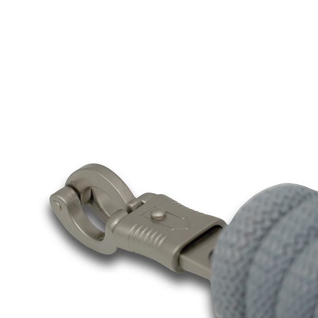 grey lead rope with detailled view of panic snap by sunride 