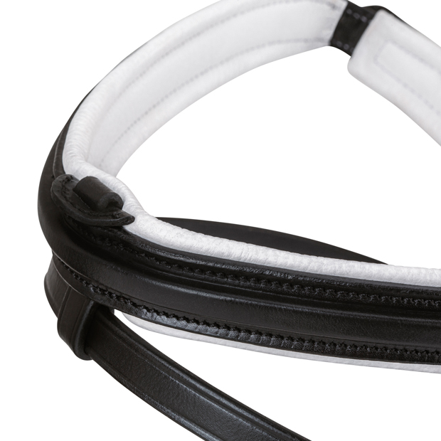 detailed view of detachable curb lash of white padded english combined black leather bridle hawaii with silver mounting including reins